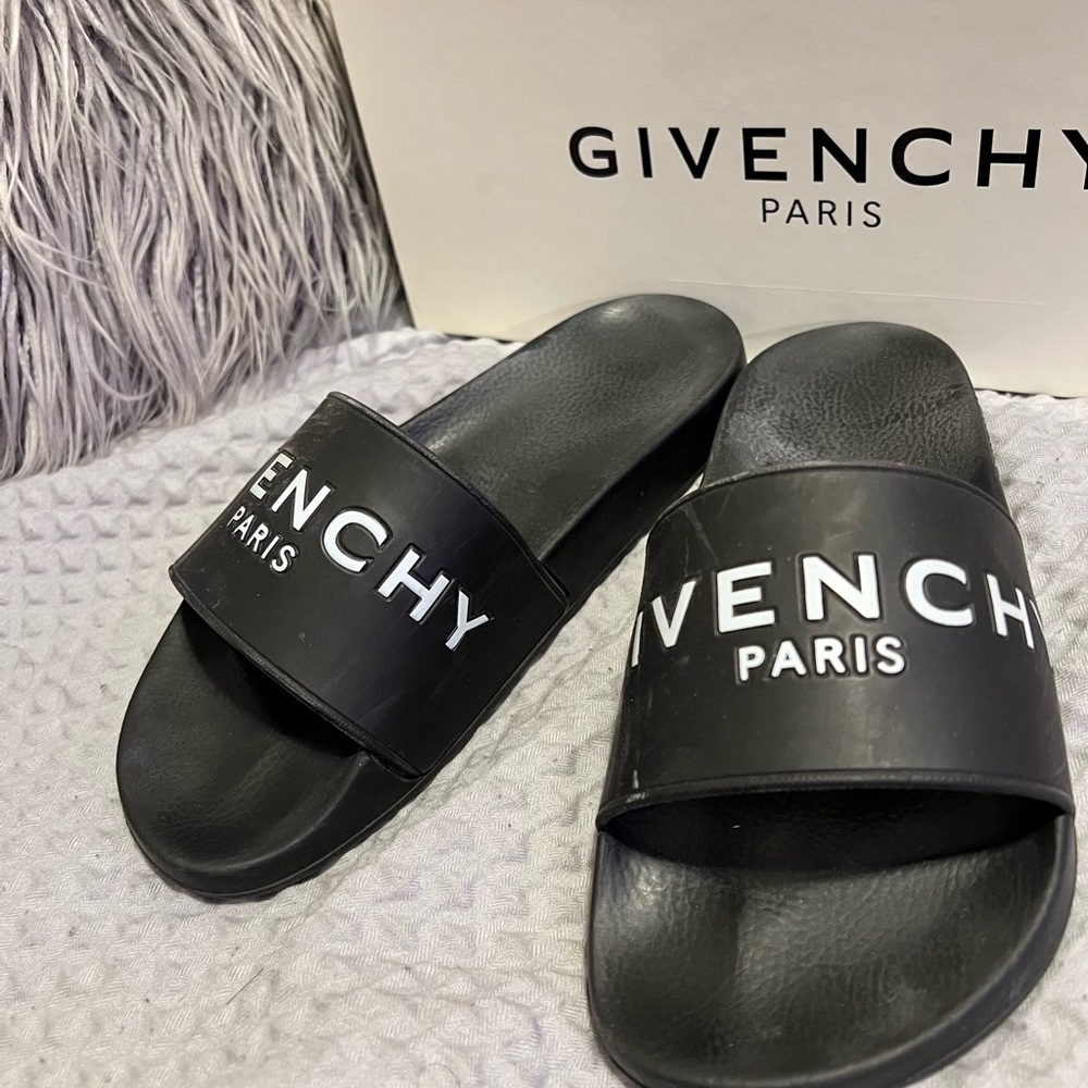 Givenchy black rubber slides